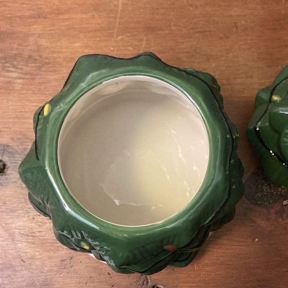 NWT- Stunning Holiday Christmas Tree 🎄with Lights Ceramic Cookie Jar Decoration - Picture 11 of 17